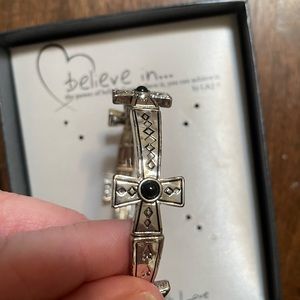 Believe in cross bracelet